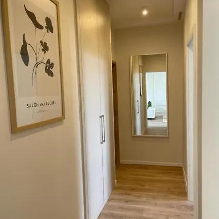 Lägenhet Wrzeszcz Comfort Apartament *